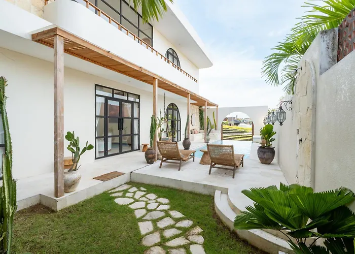 別荘 The Terrace Luxe 3br, Pool, Fast Wifi, Rice Views チャングー