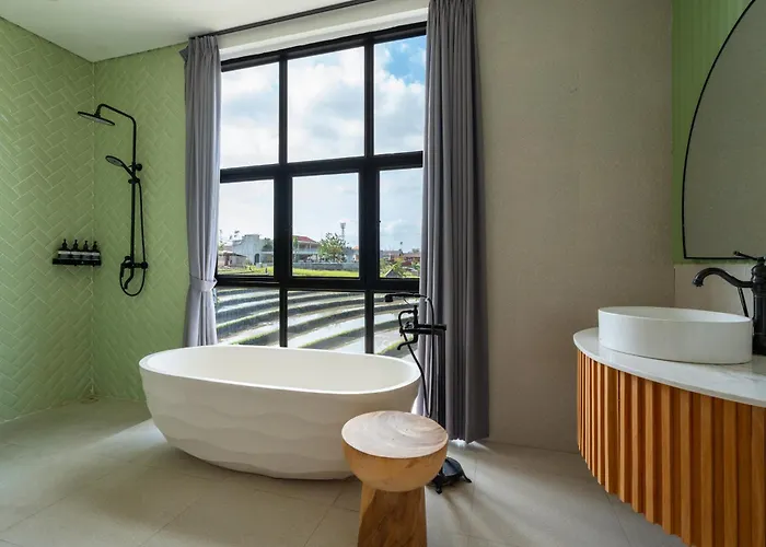 The Terrace Luxe 3br, Pool, Fast Wifi, Rice Views *