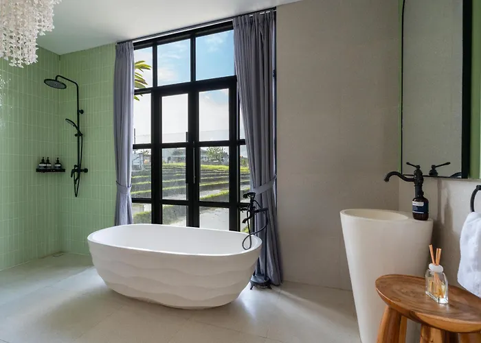 The Terrace Luxe 3br, Pool, Fast Wifi, Rice Views