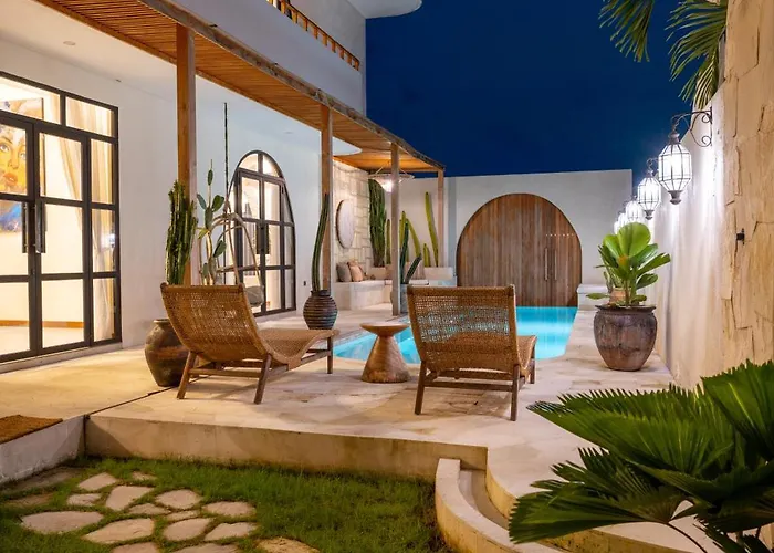 別荘 The Terrace Luxe 3br, Pool, Fast Wifi, Rice Views