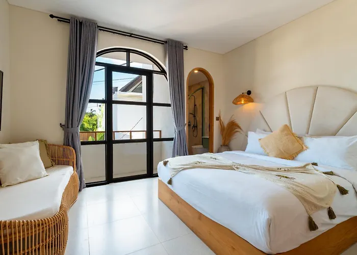 別荘 The Terrace Luxe 3br, Pool, Fast Wifi, Rice Views *