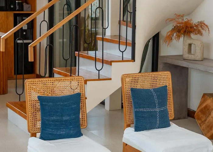The Terrace Luxe 3br, Pool, Fast Wifi, Rice Views * チャングー