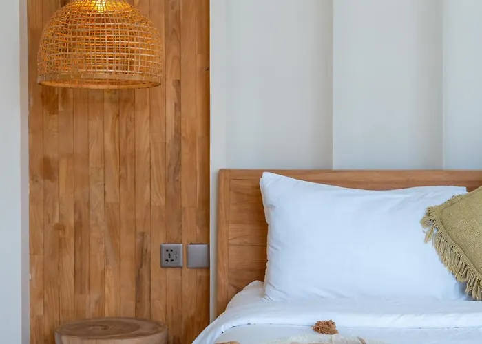 The Terrace Luxe 3br, Pool, Fast Wifi, Rice Views * チャングー