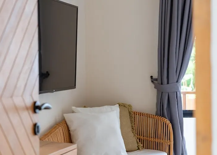The Terrace Luxe 3br, Pool, Fast Wifi, Rice Views 別荘 チャングー